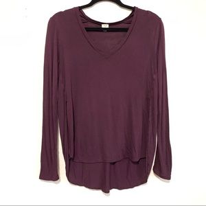 Wilfred | V-Neck Long Sleeve T-Shirt